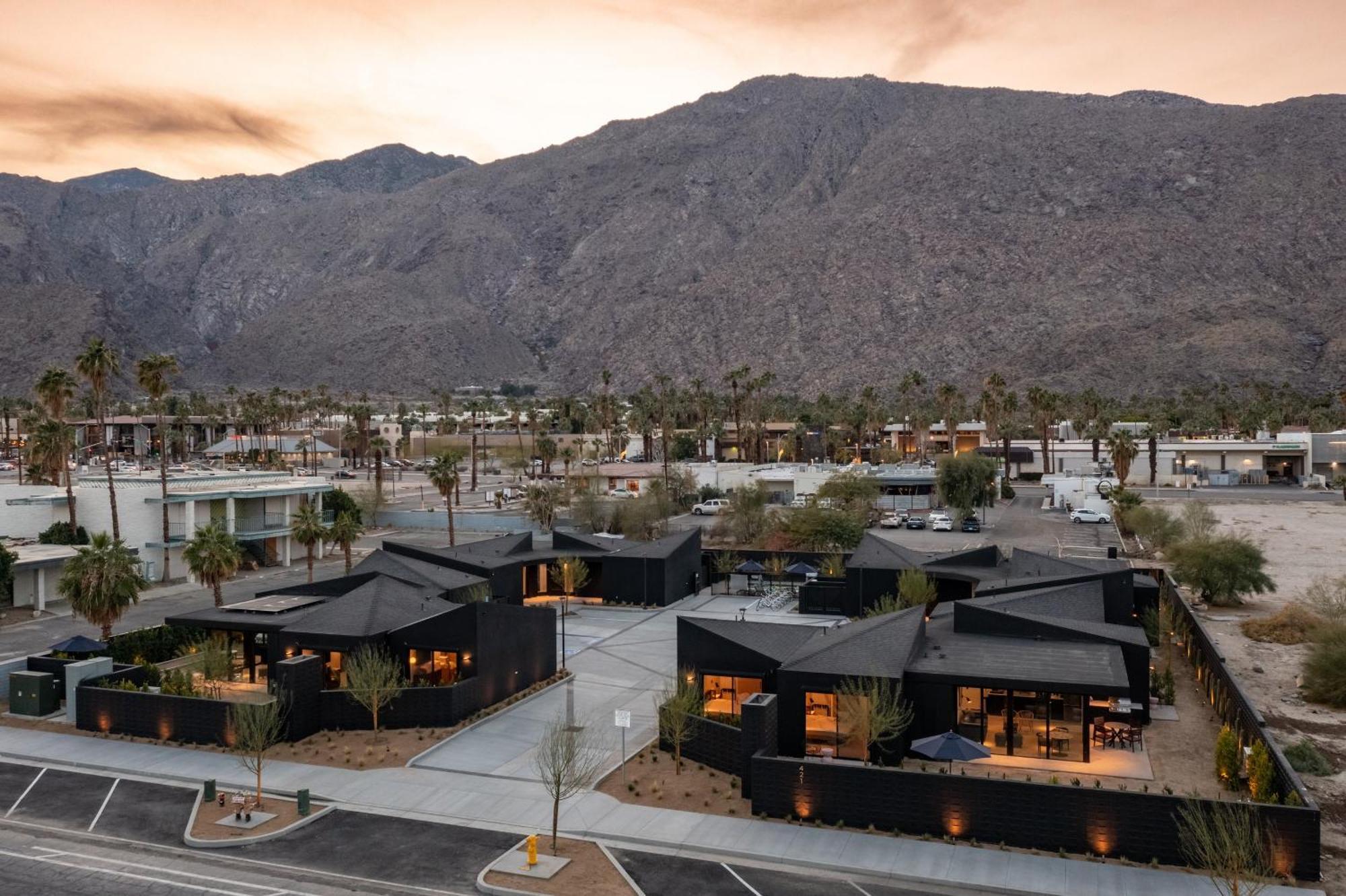 Blackhaus By Avantstay Ada Modern Rooms, Pool & Bbq Palm Springs Eksteriør bilde