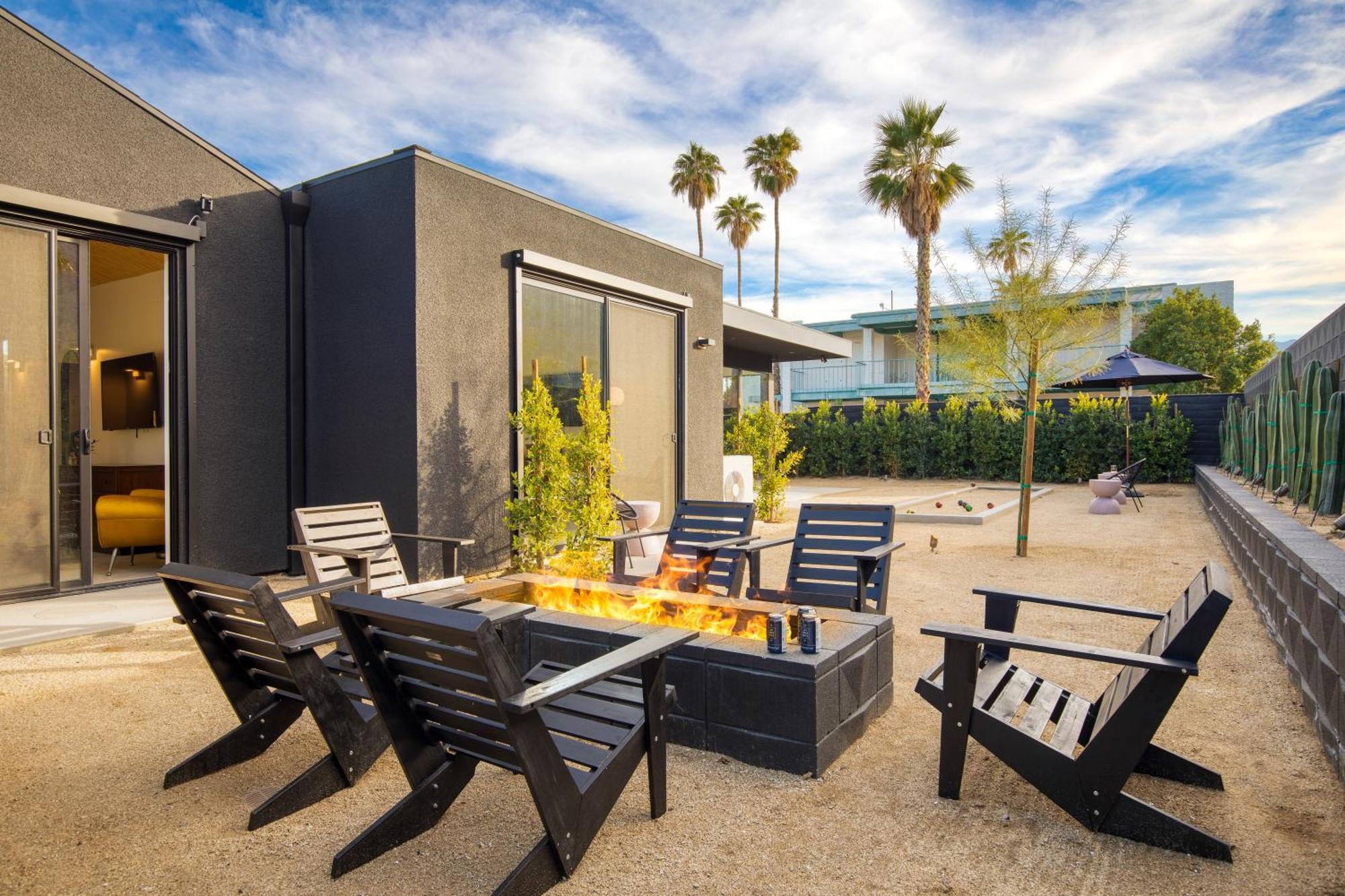 Blackhaus By Avantstay Ada Modern Rooms, Pool & Bbq Palm Springs Eksteriør bilde