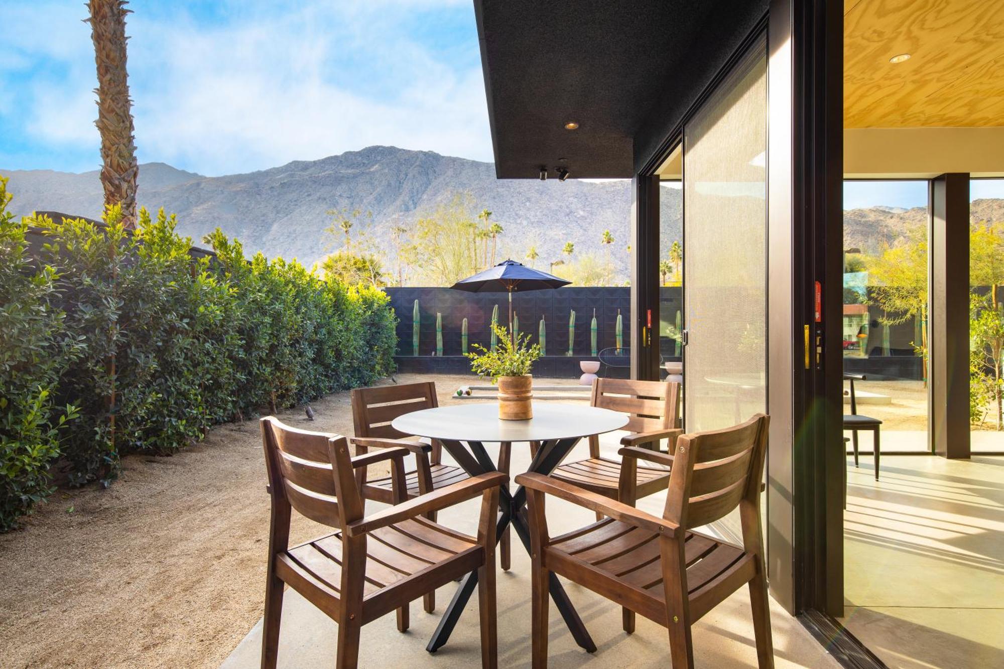 Blackhaus By Avantstay Ada Modern Rooms, Pool & Bbq Palm Springs Eksteriør bilde